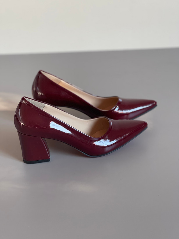 استلتو پاشنه پهن