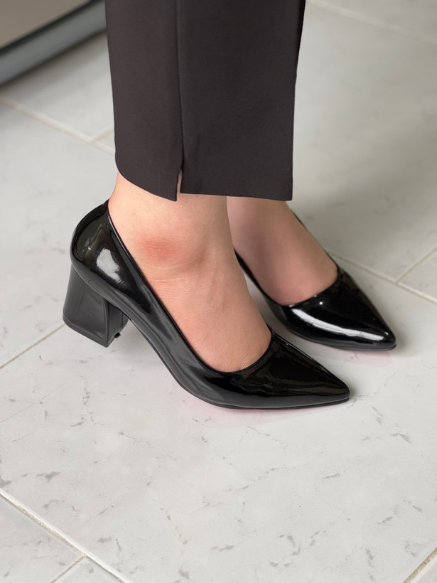 استلتو مشکی ورنی