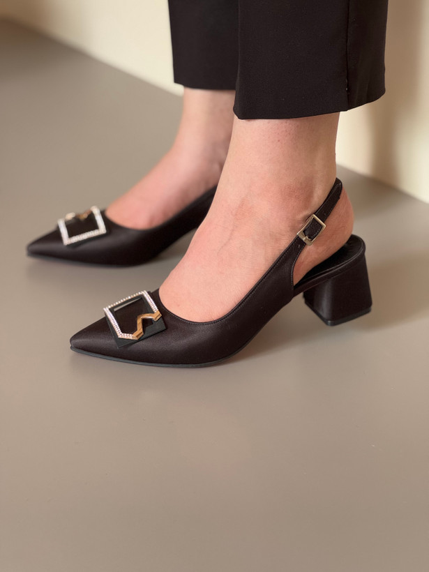 کفش مجلسی زنانه ساتن سگک دار