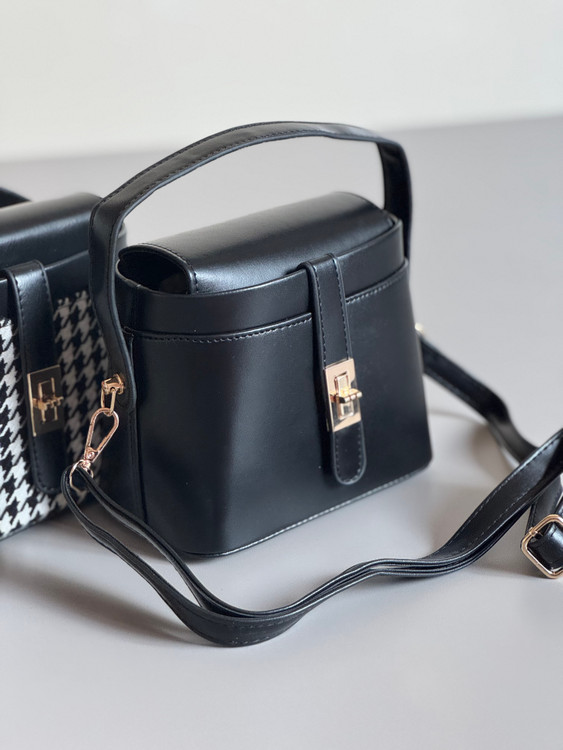 کیف ونوس مشکی