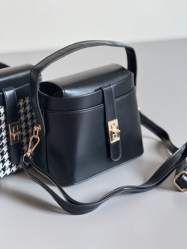 کیف ونوس مشکی